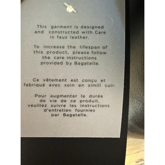 Bagatelle Collection Faux Leather Black Short Sleeve Top Size M Minimalist - Picture 5 of 8